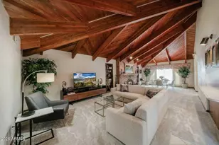 1322 W Aster Dr, Phoenix, AZ 85029 - Photo 9