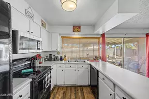 4049 W Cinnabar Ave, Phoenix, AZ 85051 - Photo 11