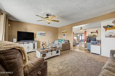 4049 W Cinnabar Avenue, Phoenix, AZ 85051 - Photo 5