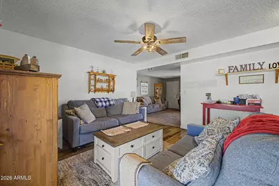 4049 W Cinnabar Avenue, Phoenix, AZ 85051 - Photo 9