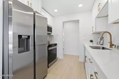 2452 E Juanita Avenue, Mesa, AZ 85204 - Photo 13