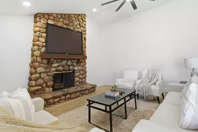 2452 E Juanita Avenue, Mesa, AZ 85204 - Photo 5