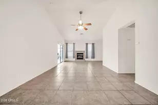 18086 W Skyline Dr, Surprise, AZ 85374 - Photo 11