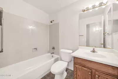 18086 W Skyline Drive, Surprise, AZ 85374 - Photo 31