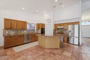 949 E Knoll St, Mesa, AZ 85203 - Photo 9