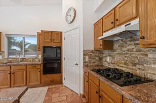 949 E Knoll St, Mesa, AZ 85203 - Photo 11