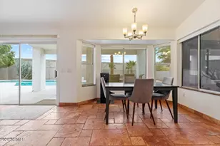 949 E Knoll St, Mesa, AZ 85203 - Photo 5