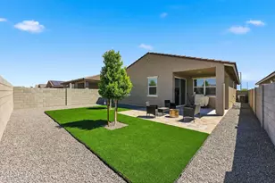 24172 W Hopi Street St, Buckeye, AZ 85326 - Photo 25