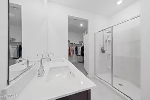 24172 W Hopi Street St, Buckeye, AZ 85326 - Photo 13