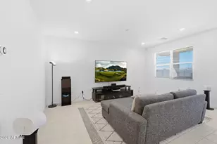 24172 W Hopi Street St, Buckeye, AZ 85326 - Photo 9