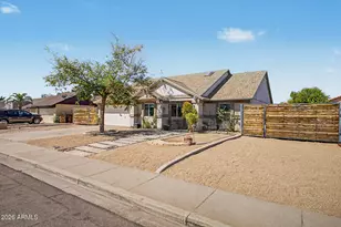 12102 N 79th Ave, Peoria, AZ 85345 - Photo 3