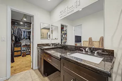 12102 N 79th Avenue, Peoria, AZ 85345 - Photo 17