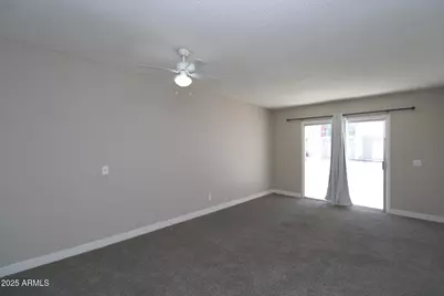 2807 E Paradise Lane #Apt 102, Phoenix, AZ 85032 - Photo 7