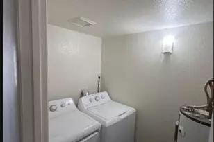 2807 E Paradise Ln, Phoenix, AZ 85032 - Photo 13