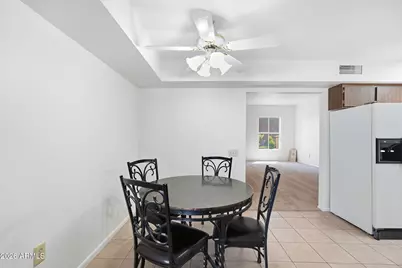 10046 W Hawthorn Drive, Sun City, AZ 85351 - Photo 13