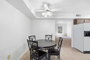 10046 W Hawthorn Dr, Sun City, AZ 85351 - Photo 13