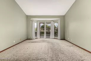 6725 S Taylor Dr, Tempe, AZ 85283 - Photo 33