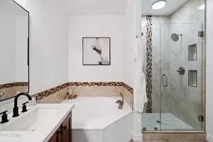 5450 E Deer Valley Dr E, Phoenix, AZ 85054 - Photo 15
