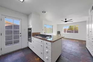 7031 E Loma Land Dr, Scottsdale, AZ 85257 - Photo 27