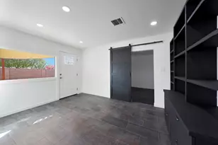 7031 E Loma Land Dr, Scottsdale, AZ 85257 - Photo 15