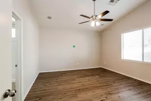 4130 W Vineyard Rd, Phoenix, AZ 85041 - Photo 11