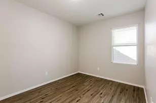 4130 W Vineyard Rd, Phoenix, AZ 85041 - Photo 13