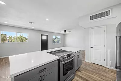 1423 W 6th Street, Tempe, AZ 85281 - Photo 11