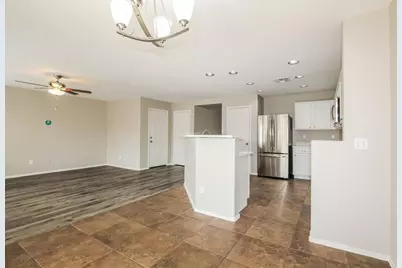 17115 N 185th Drive, Surprise, AZ 85374 - Photo 7