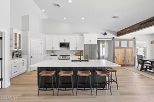 24039 N 82nd Ave, Peoria, AZ 85383 - Photo 9