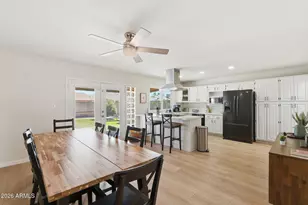 2407 E Hermosa Dr, Tempe, AZ 85282 - Photo 7