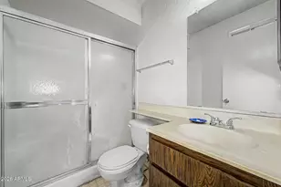 515 W Greentree Dr, Chandler, AZ 85225 - Photo 21