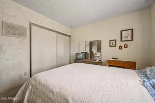 515 W Greentree Dr, Chandler, AZ 85225 - Photo 15