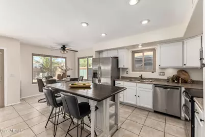 15990 W Linden Street, Goodyear, AZ 85338 - Photo 7