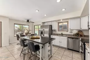 15990 W Linden St, Goodyear, AZ 85338 - Photo 7