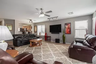 13864 W Ironwood St, Surprise, AZ 85374 - Photo 7