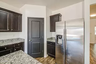 36833 W Mattino Ln, Maricopa, AZ 85138 - Photo 11