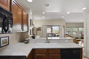 21320 N 56th St, Phoenix, AZ 85054 - Photo 13