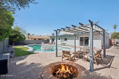 8319 E Bonnie Rose Avenue, Scottsdale, AZ 85250 - Photo 3