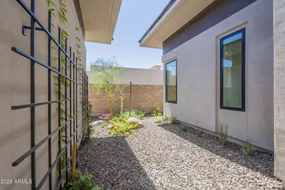 14125 E Highland Avenue, Fountain Hills, AZ 85268 - Photo 15