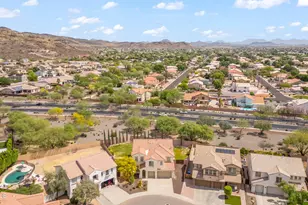 25307 N 51st Dr, Phoenix, AZ 85083 - Photo 47