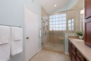 4183 E Cholla Canyon Dr, Phoenix, AZ 85044 - Photo 13