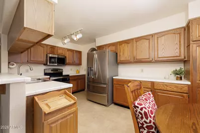 4183 E Cholla Canyon Drive, Phoenix, AZ 85044 - Photo 9