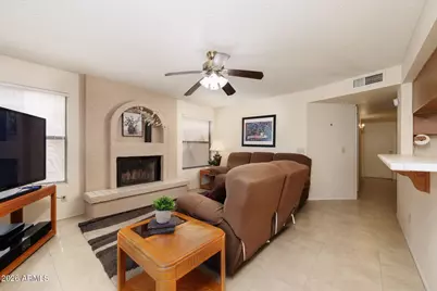 4183 E Cholla Canyon Drive, Phoenix, AZ 85044 - Photo 7