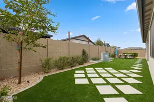 9719 E Supernova Dr, Mesa, AZ 85212 - Photo 39