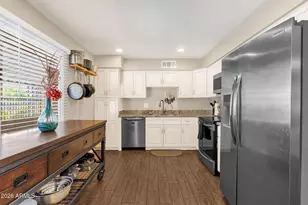 5719 W Zoe Ella Way, Glendale, AZ 85306 - Photo 5