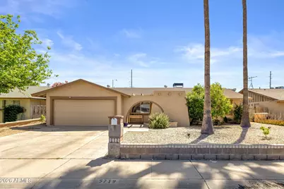 5719 W Zoe Ella Way, Glendale, AZ 85306 - Photo 23