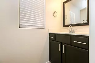 92 E Catclaw St, Gilbert, AZ 85296 - Photo 17