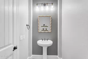 2457 E Amber Ct, Gilbert, AZ 85296 - Photo 51