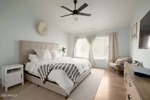 4102 E Siesta Ln, Phoenix, AZ 85050 - Photo 11