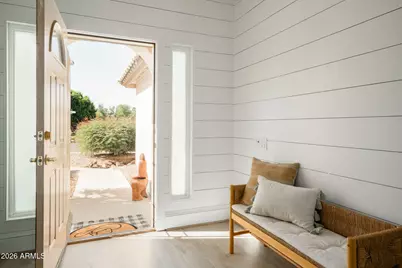 4102 E Siesta Lane, Phoenix, AZ 85050 - Photo 3